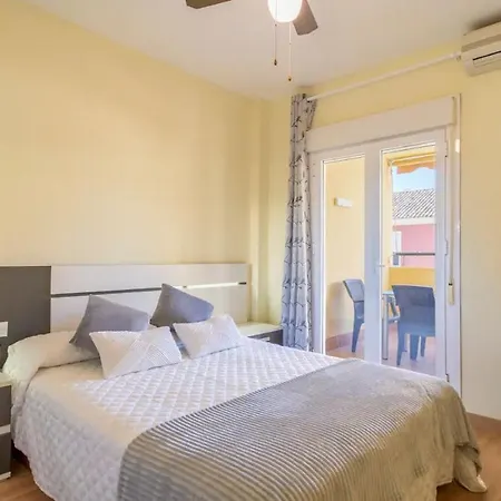 Apartament Muy Luminoso, Zona Tranquila, Piscina Y Garaje