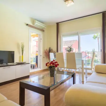 Apartament Muy Luminoso, Zona Tranquila, Piscina Y Garaje Mijas